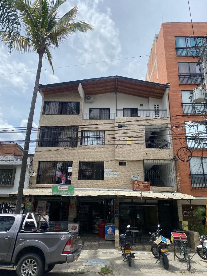 Estadio Apartamentos Medellín Eksteriør billede